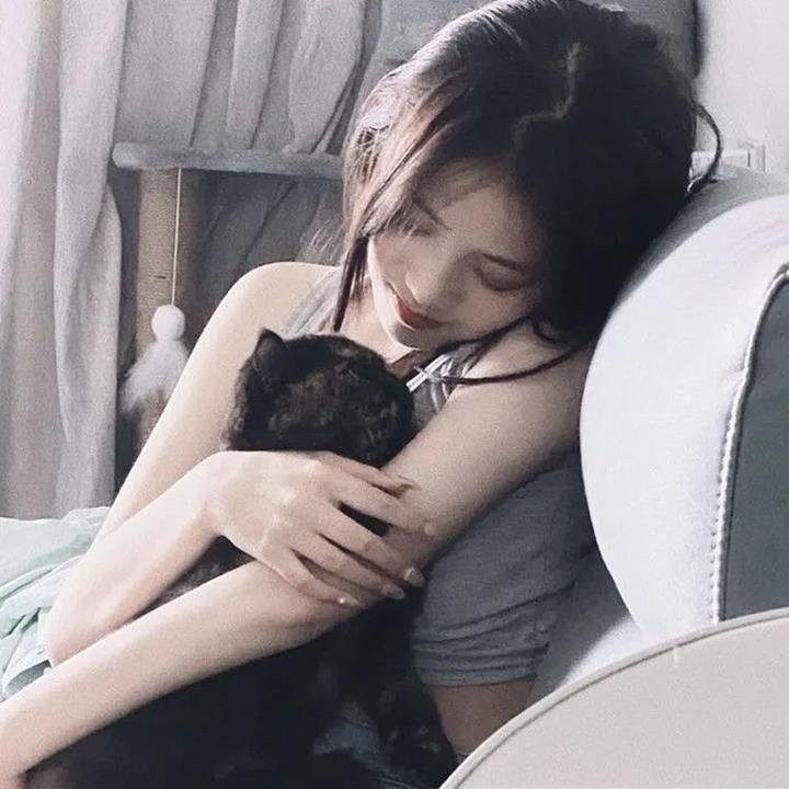 吉奥瓦娜的长腿